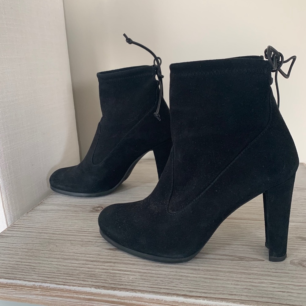 Stuart Weitzman black suede bootie with heel 36.5